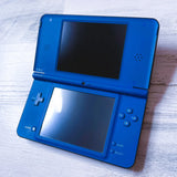 Nintendo DSi XL in Midnight Blue